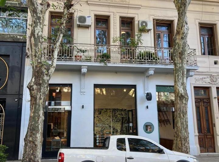 Casa · 243m²