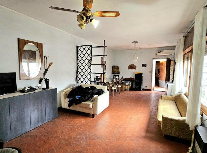 Casa · 204m² · 7 Ambientes