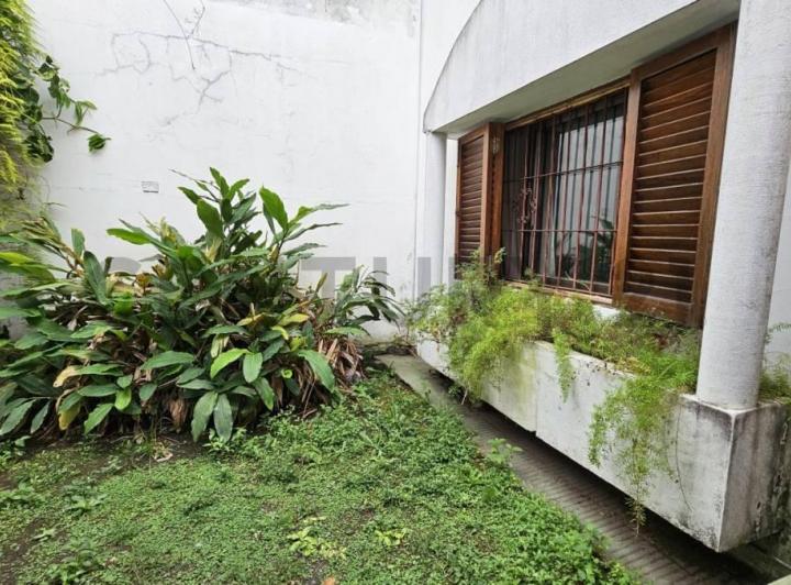 Casa · 120m² · 4 Ambientes · 1 Cochera
