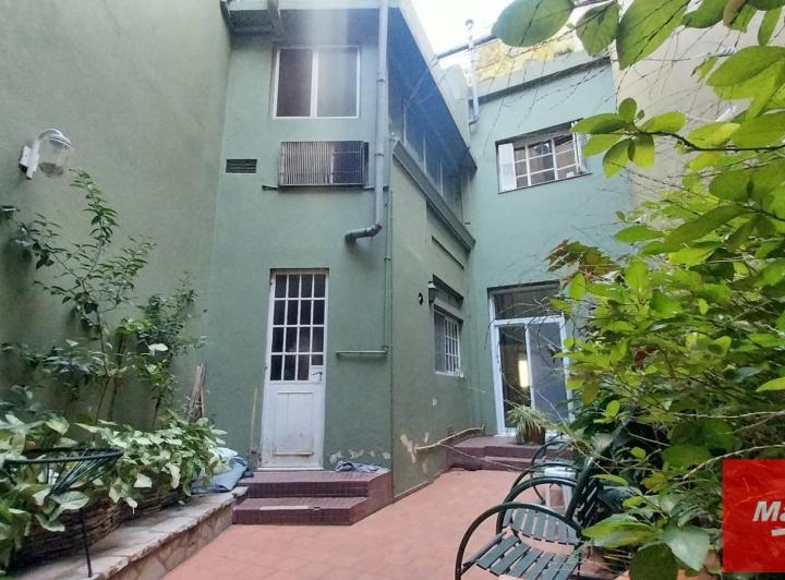 Casa · 145m² · 4 Ambientes · 1 Cochera