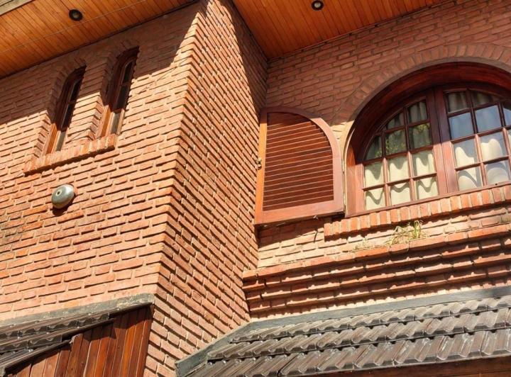 Casa · 226m² · 4 Ambientes · 1 Cochera