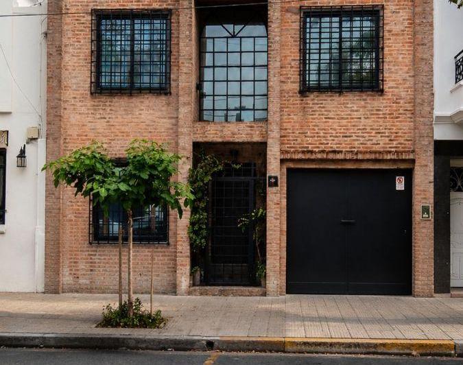 Casa · 188m² · 5 Ambientes · 1 Cochera