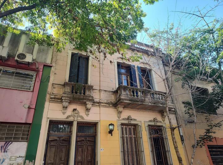 Casa · 368m² · 9 Ambientes