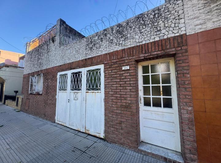 Casa · 172m² · 4 Dormitorios · 1 Cochera