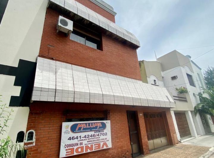 Casa · 143m² · 4 Ambientes · 1 Cochera