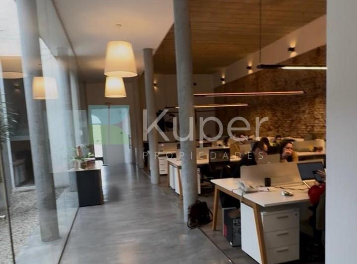 Casa · 240m² · 10 Ambientes