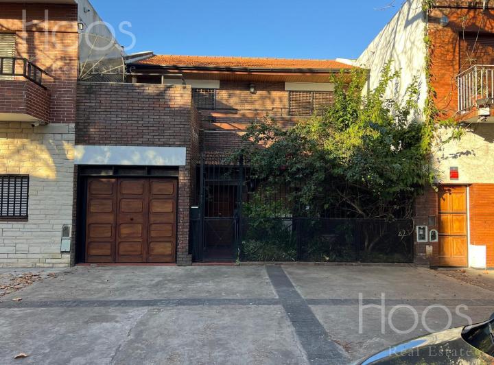 Casa · 350m² · 5 Ambientes · 3 Cocheras