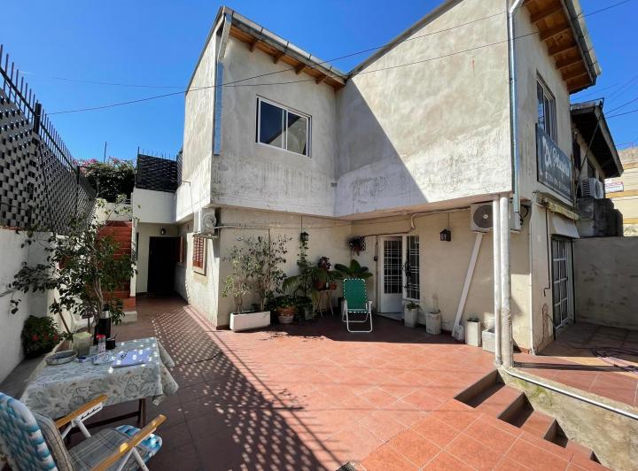 Casa · 200m² · 4 Ambientes