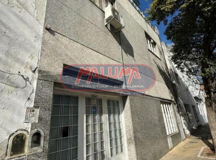 Casa · 175m² · 6 Ambientes · 1 Cochera