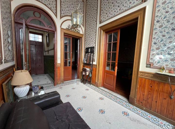 Casa · 183m² · 6 Ambientes