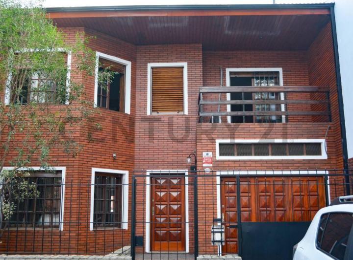 Casa · 252m² · 5 Ambientes