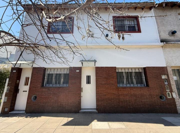 Casa · 191m² · 7 Ambientes