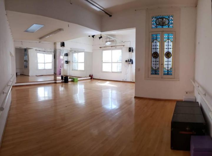 Casa · 400m² · 7 Ambientes · 1 Cochera