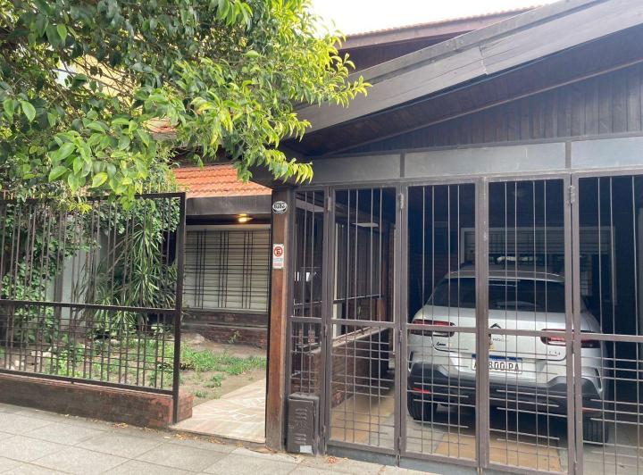 Casa · 195m² · 6 Ambientes · 1 Cochera