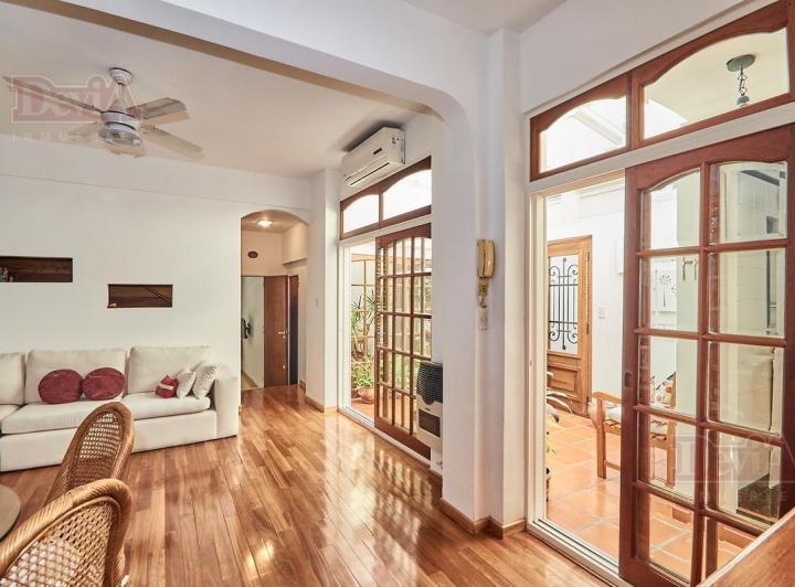 Casa · 143m² · 5 Ambientes · 1 Cochera