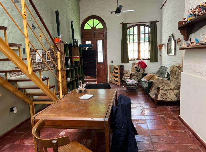 Casa · 172m² · 5 Ambientes · 1 Cochera