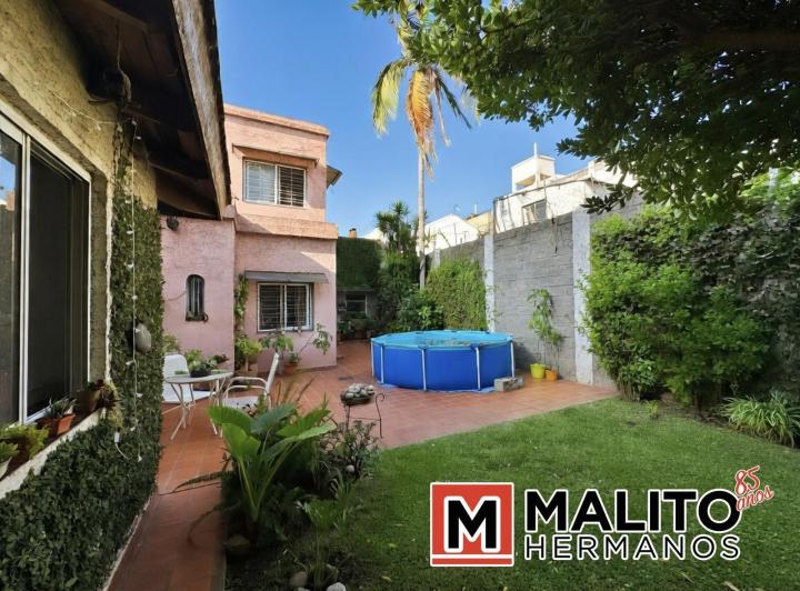 Casa · 174m² · 4 Ambientes · 1 Cochera