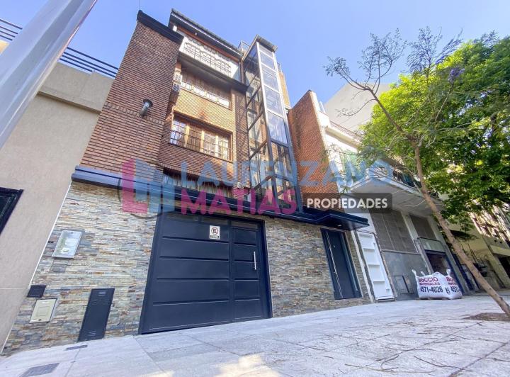 Casa · 495m² · 5 Ambientes · 1 Cochera
