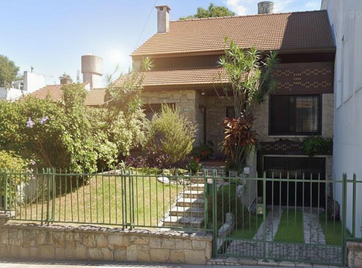 Casa · 207m² · 3 Dormitorios