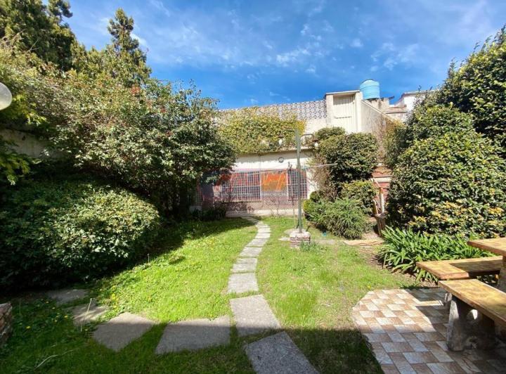 Casa · 66m² · 4 Ambientes · 1 Cochera
