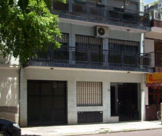 Casa · 349m² · 7 Ambientes · 4 Cocheras