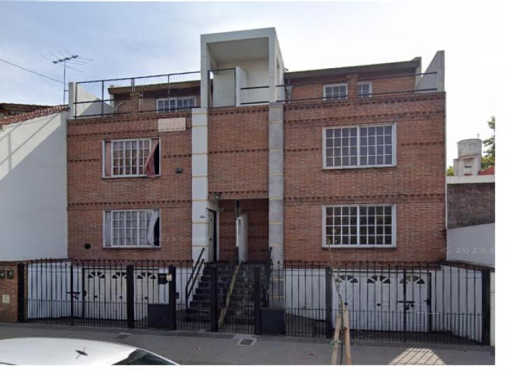 Casa · 140m² · 4 Ambientes · 1 Cochera