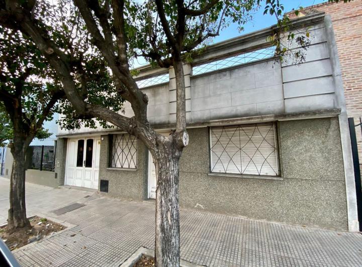 Casa · 188m² · 4 Ambientes · 1 Cochera