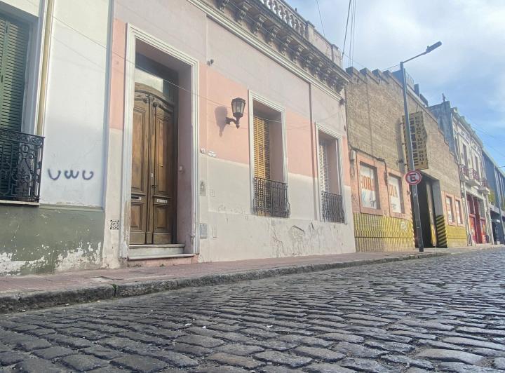 Casa · 180m² · 6 Ambientes