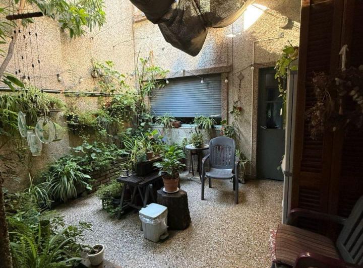 Casa · 210m² · 7 Ambientes · 1 Cochera