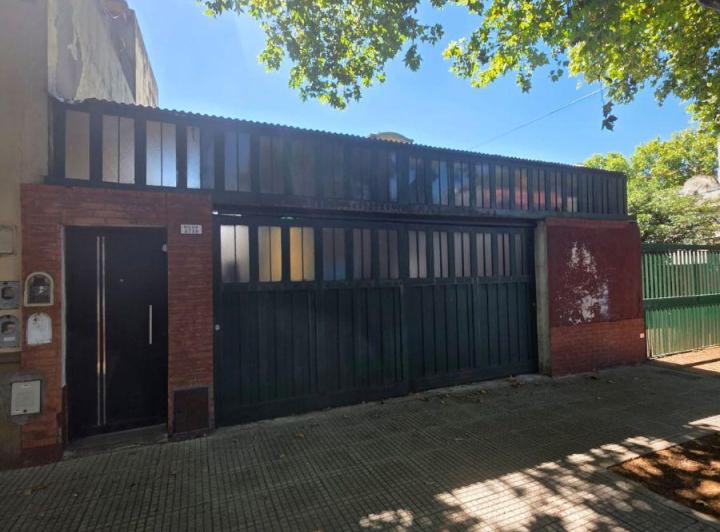 Casa · 190m² · 4 Ambientes · 1 Cochera