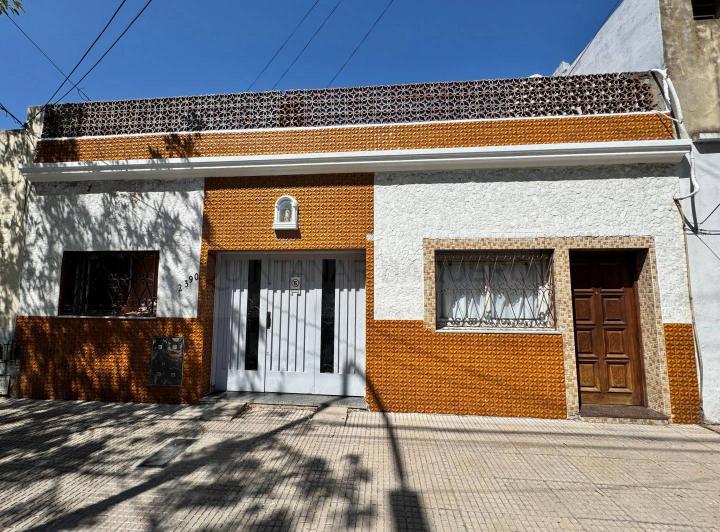Casa · 157m² · 7 Ambientes · 2 Cocheras
