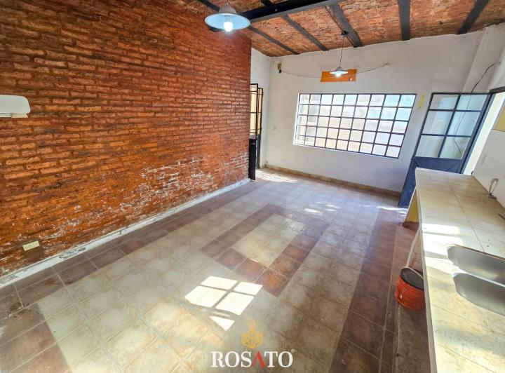 Casa · 121m² · 3 Ambientes · 1 Cochera