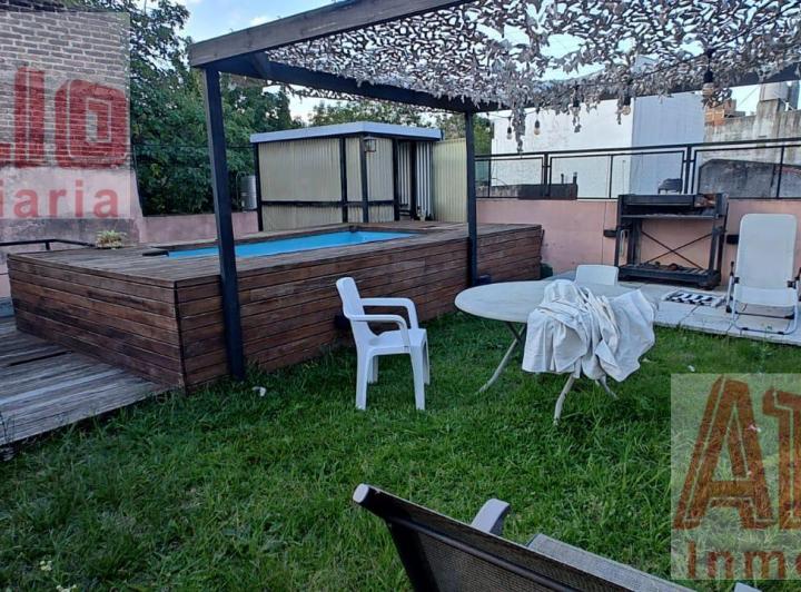 Casa · 134m² · 8 Ambientes