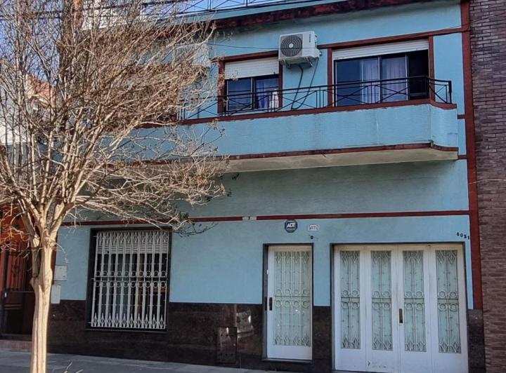 Casa · 258m² · 5 Ambientes · 1 Cochera