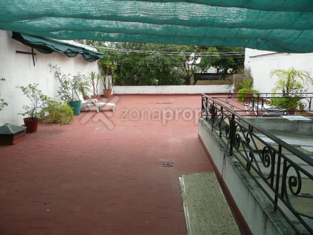 Casa · 280m² · 5 Ambientes · 1 Cochera