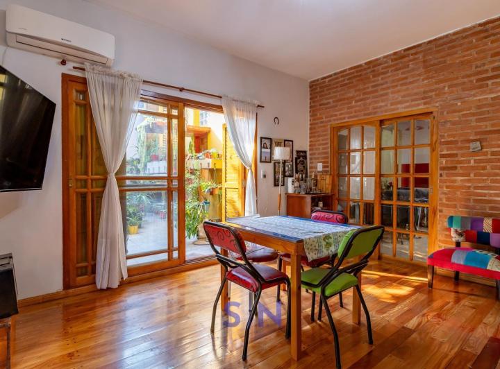 Casa · 134m² · 4 Ambientes · 1 Cochera