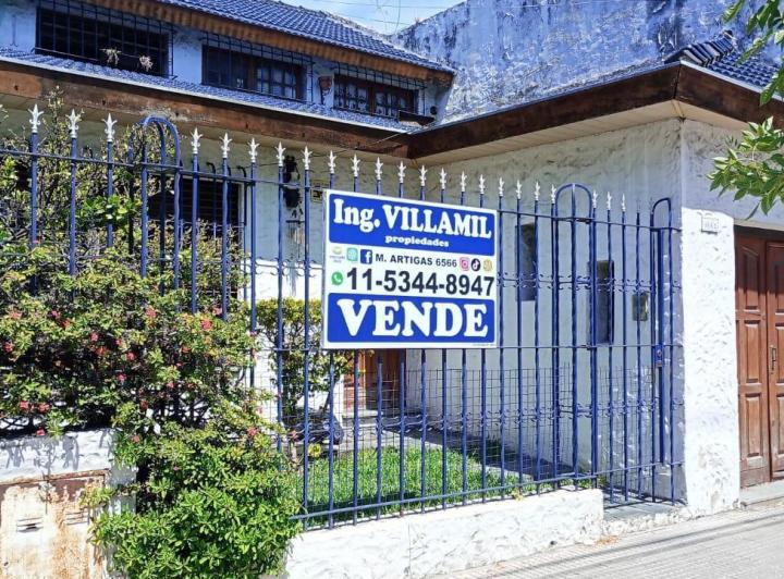 Casa · 185m² · 6 Ambientes · 1 Cochera