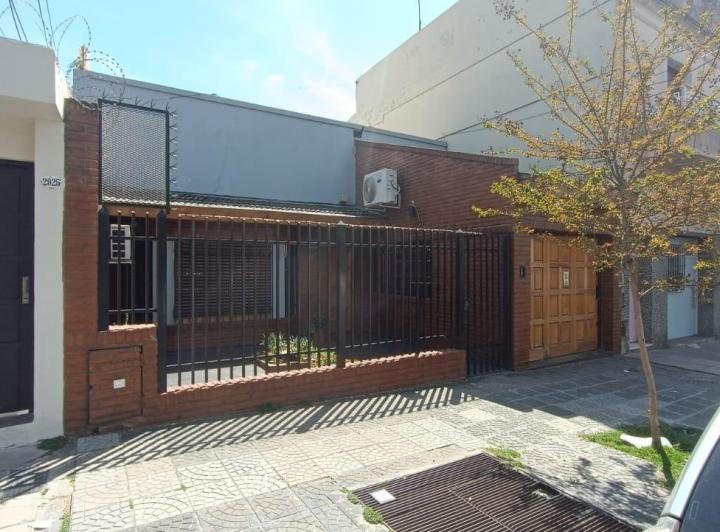 Casa · 175m² · 3 Ambientes · 1 Cochera