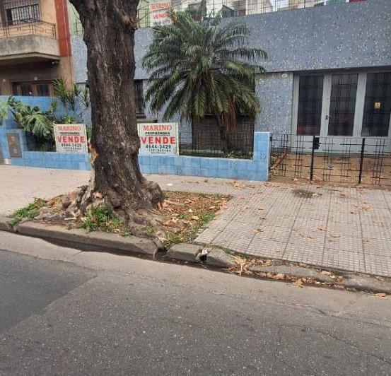 Casa · 100m² · 3 Ambientes · 2 Cocheras