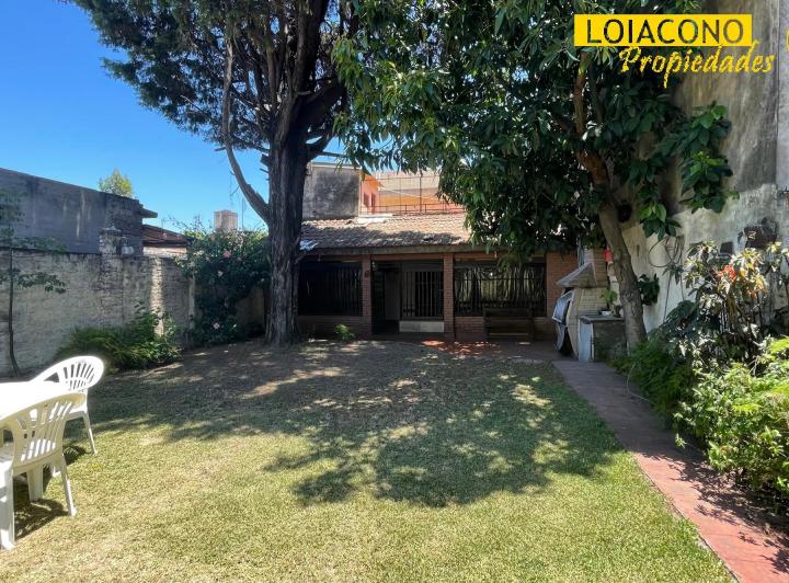 Casa · 266m² · 7 Ambientes · 2 Cocheras