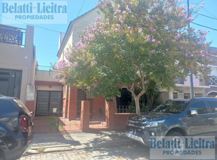 Casa · 135m² · 3 Ambientes · 2 Cocheras