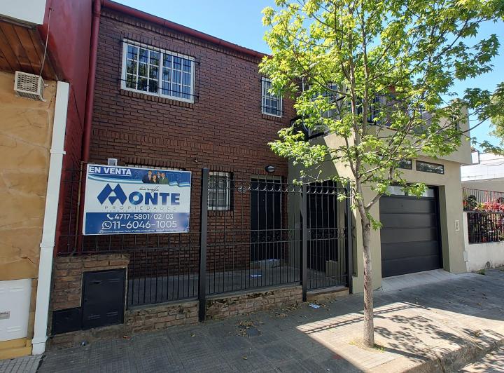 Casa · 120m² · 5 Ambientes · 1 Cochera