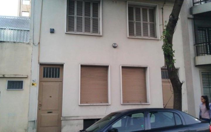 Casa · 320m² · 6 Ambientes