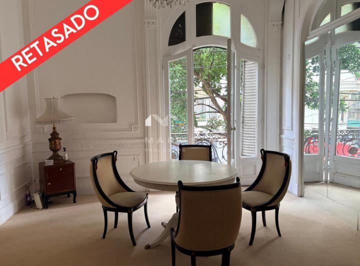 Casa · 420m² · 26 Ambientes