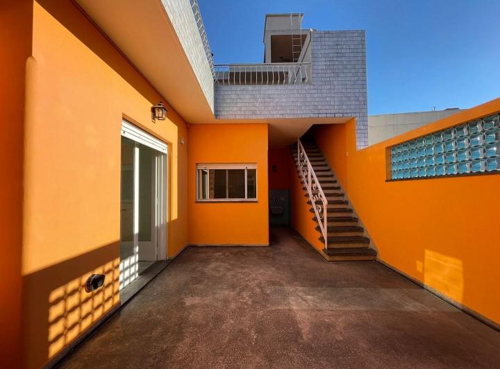 Casa · 120m² · 4 Ambientes · 1 Cochera