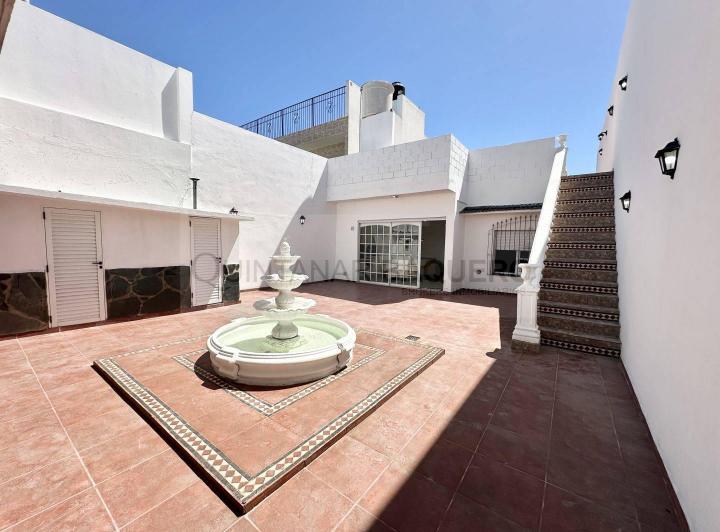 Casa · 155m² · 4 Ambientes · 1 Cochera