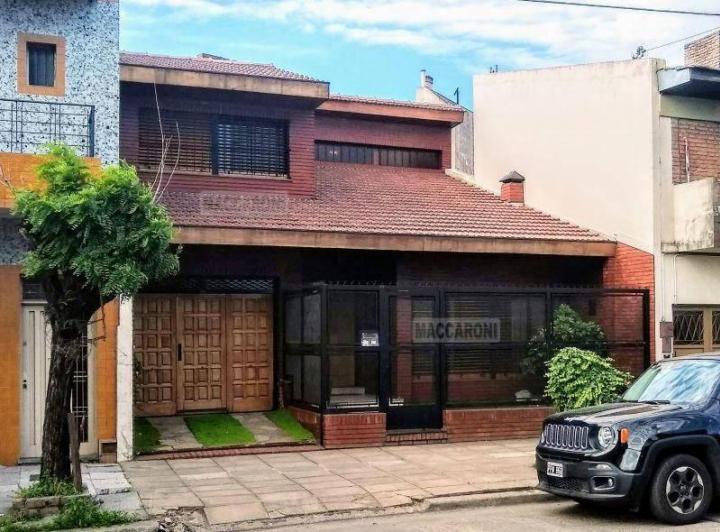 Casa · 237m² · 4 Ambientes