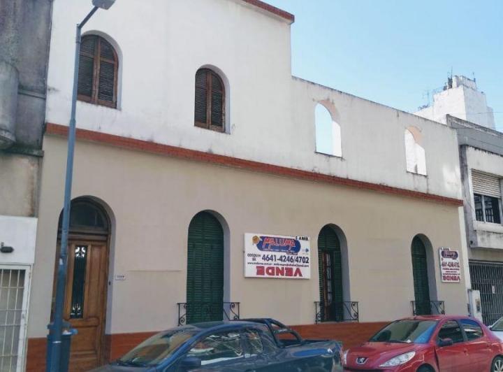 Casa · 211m² · 5 Ambientes
