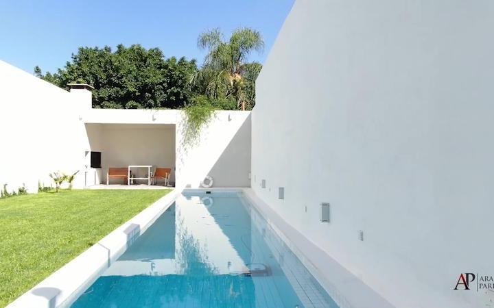 Casa · 485m² · 5 Ambientes · 5 Cocheras