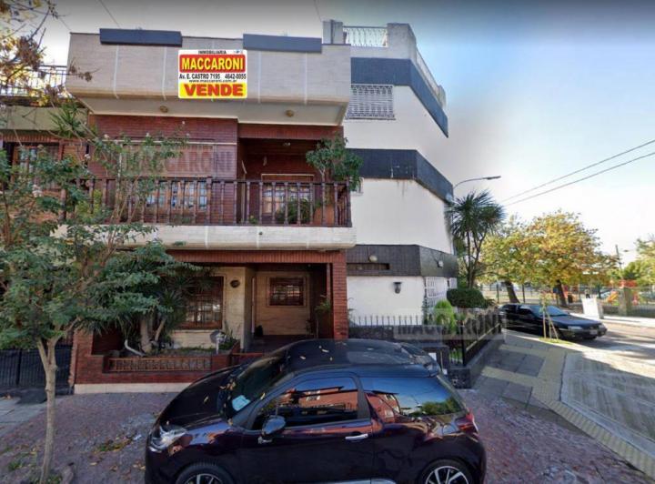 Casa · 160m² · 4 Ambientes · 1 Cochera